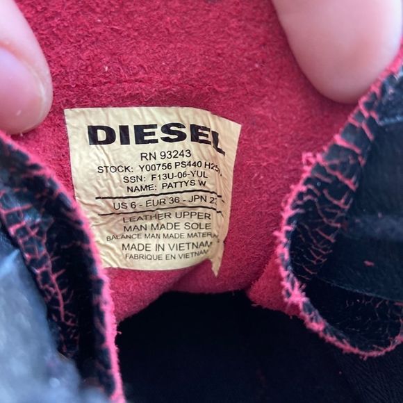 Diesel Black Cracked Leather Effect High Top Sneakers - Picture 12 of 13